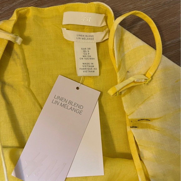 H&M Yellow Floral Linen Blend Mini Dress Size Small sunflower - Picture 7 of 7